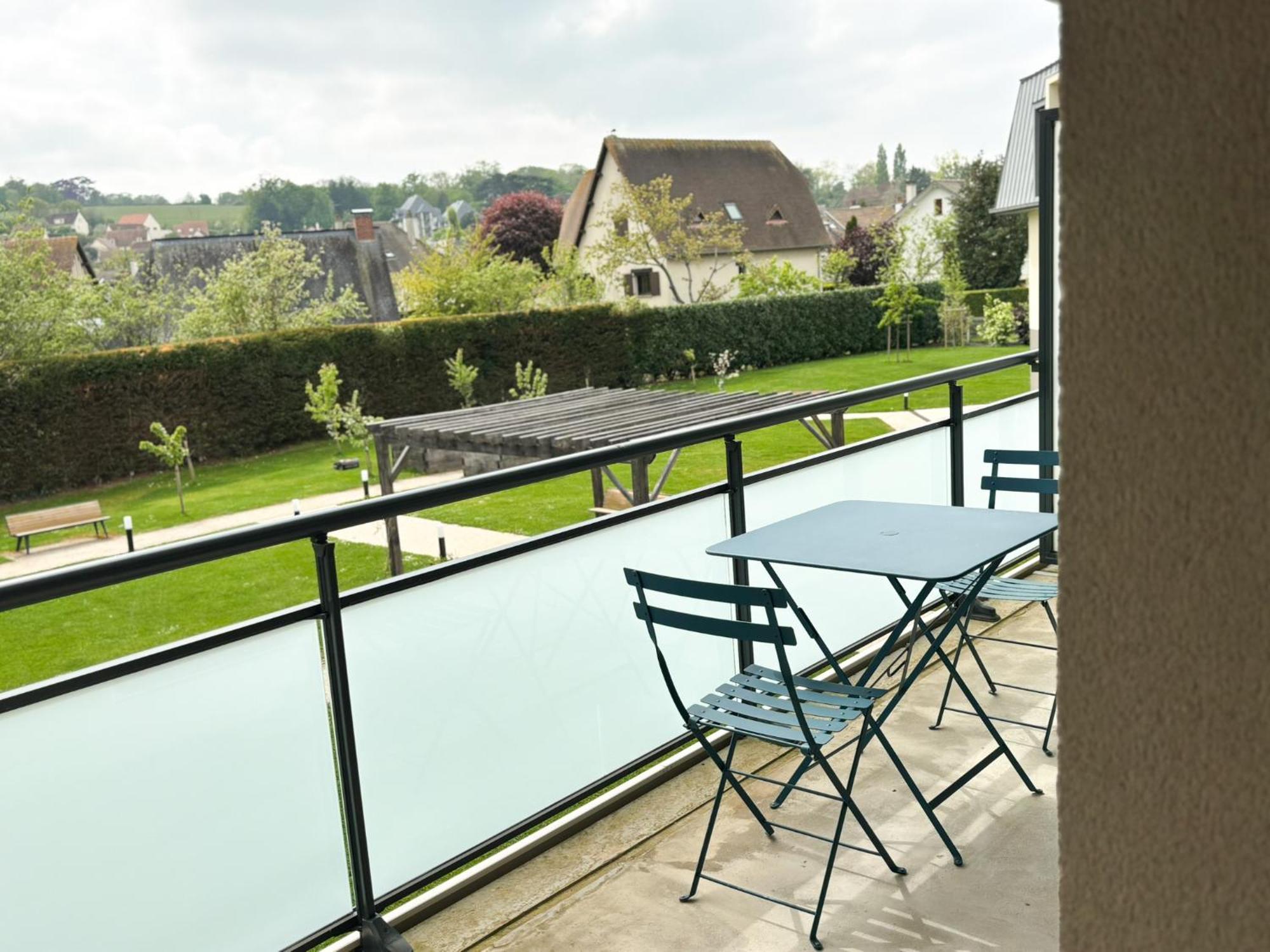 Les Boreales - Appart'Hotel & Restaurant Villers-sur-Mer Extérieur photo